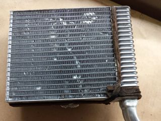 bontott FORD FOCUS II Fűtőradiátor