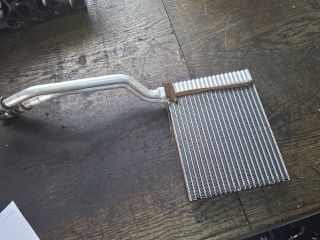 bontott FORD FOCUS II Fűtőradiátor