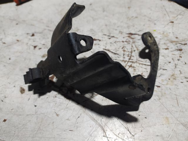 bontott FORD FOCUS II Gázolajszűrő Ház