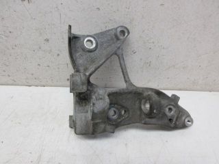 bontott FORD FOCUS II Generátor Tartó Bak