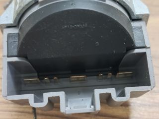 bontott FORD FOCUS II Gyújtáskapcsoló Házzal