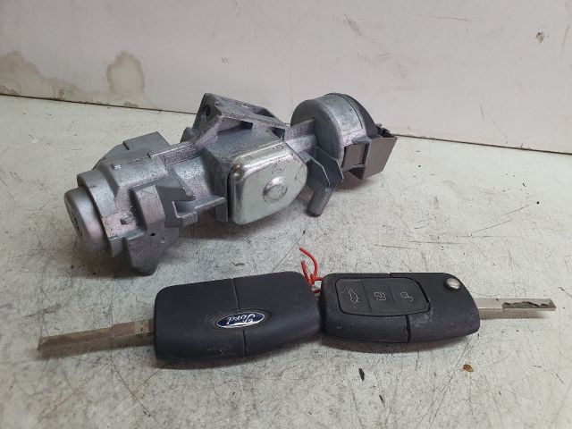 bontott FORD FOCUS II Gyújtáskapcsoló Házzal