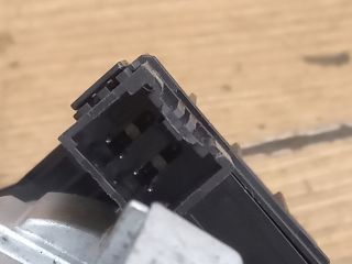 bontott FORD FOCUS II Gyújtáskapcsoló Házzal