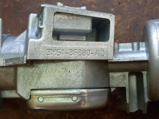 bontott FORD FOCUS II Gyújtáskapcsoló Házzal