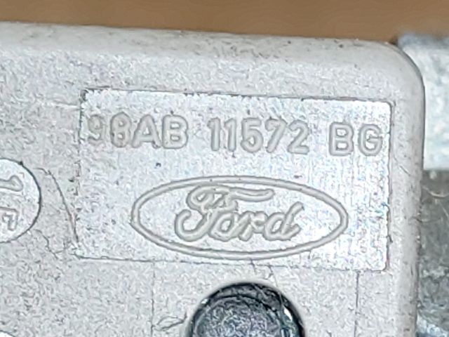 bontott FORD FOCUS II Gyújtáskapcsoló Házzal