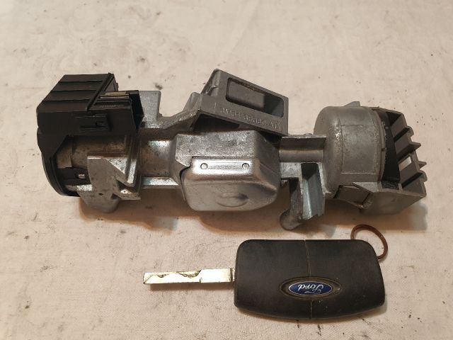 bontott FORD FOCUS II Gyújtáskapcsoló Házzal