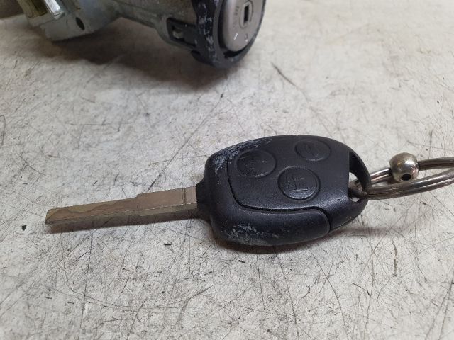 bontott FORD FOCUS II Gyújtáskapcsoló Házzal