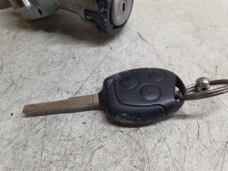 bontott FORD FOCUS II Gyújtáskapcsoló Házzal