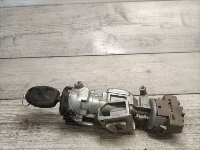 bontott FORD FOCUS II Gyújtáskapcsoló