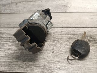 bontott FORD FOCUS II Gyújtáskapcsoló