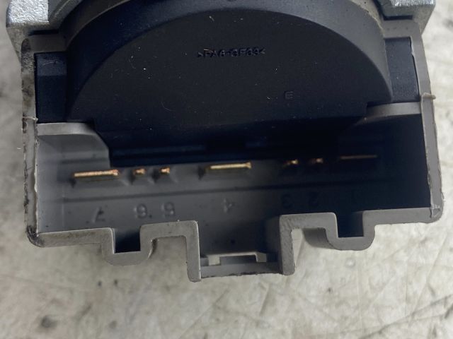 bontott FORD FOCUS II Gyújtáskapcsoló