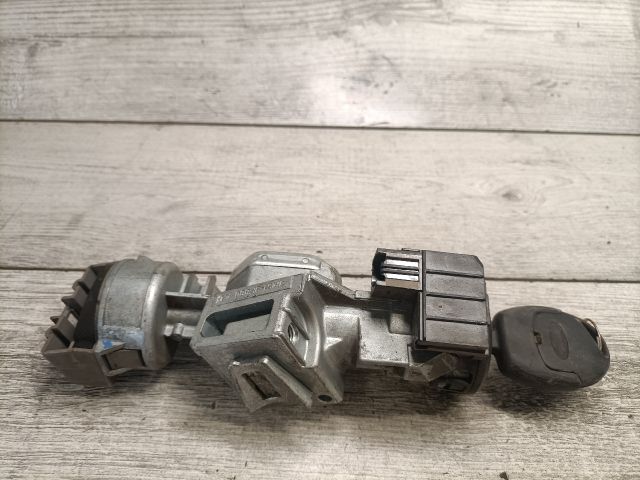 bontott FORD FOCUS II Gyújtáskapcsoló