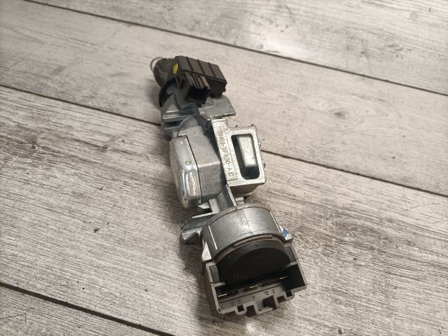 bontott FORD FOCUS II Gyújtáskapcsoló