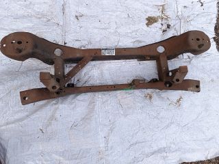 bontott FORD FOCUS II Hátsó Bölcső