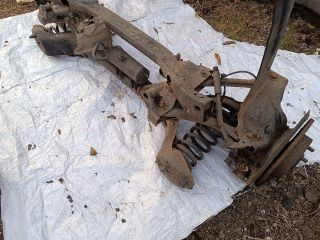 bontott FORD FOCUS II Hátsó Futómű (Részeivel)