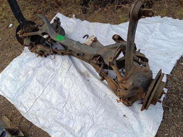 bontott FORD FOCUS II Hátsó Futómű (Részeivel)