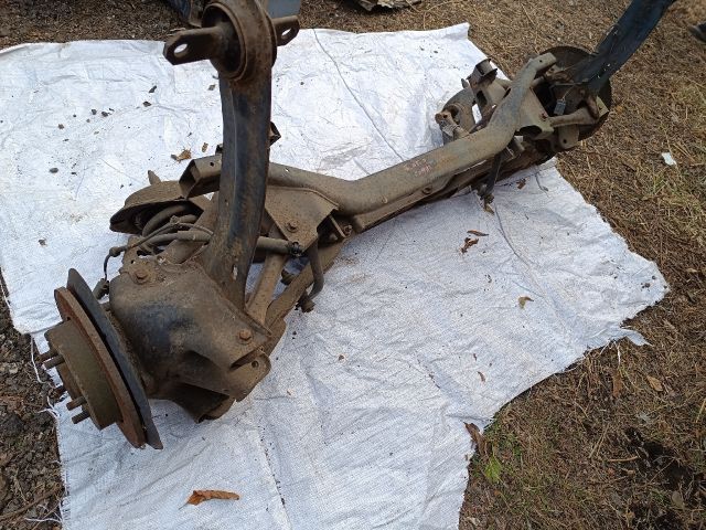 bontott FORD FOCUS II Hátsó Futómű (Részeivel)