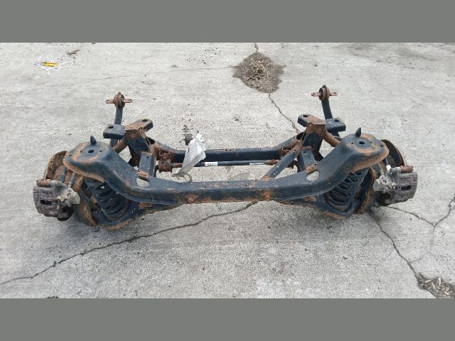 bontott FORD FOCUS II Hátsó Futómű (Részeivel)