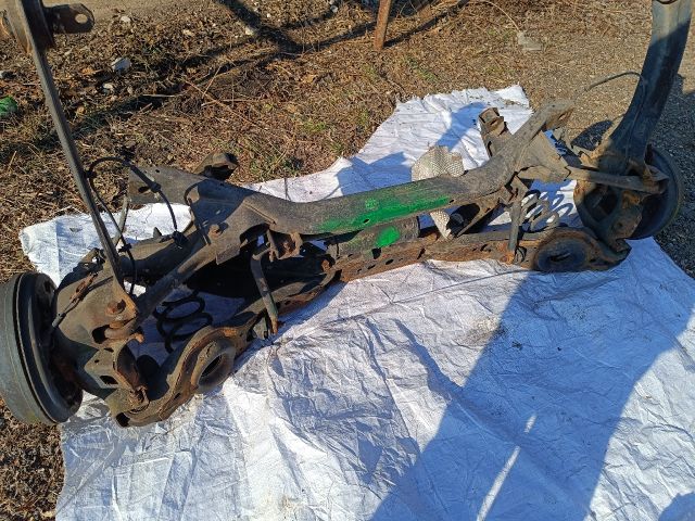 bontott FORD FOCUS II Hátsó Futómű (Részeivel)