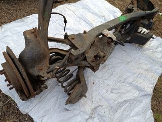 bontott FORD FOCUS II Hátsó Futómű (Részeivel)