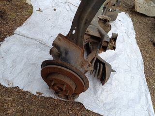 bontott FORD FOCUS II Hátsó Futómű (Részeivel)