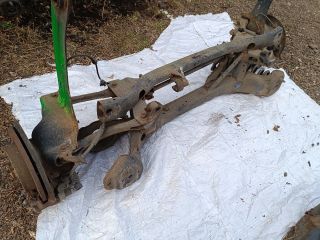 bontott FORD FOCUS II Hátsó Futómű (Részeivel)