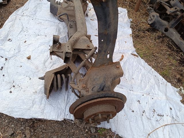 bontott FORD FOCUS II Hátsó Futómű (Részeivel)