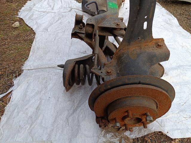 bontott FORD FOCUS II Hátsó Futómű (Részeivel)