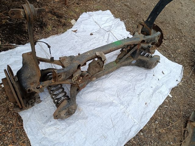 bontott FORD FOCUS II Hátsó Futómű (Részeivel)