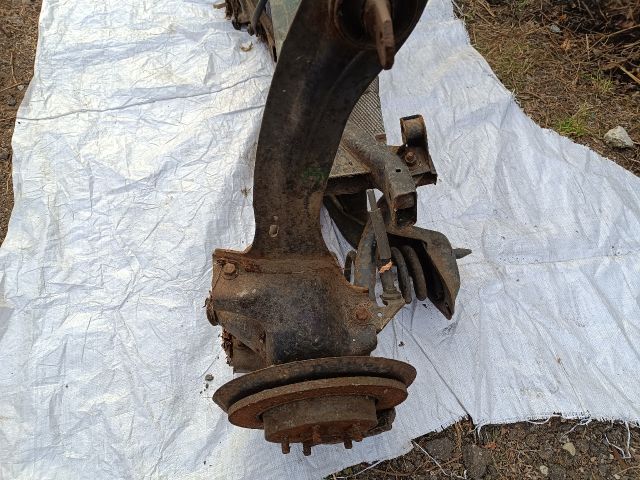 bontott FORD FOCUS II Hátsó Futómű (Részeivel)