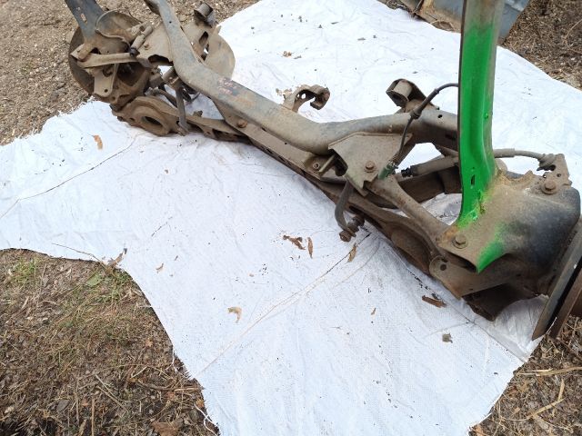 bontott FORD FOCUS II Hátsó Futómű (Részeivel)