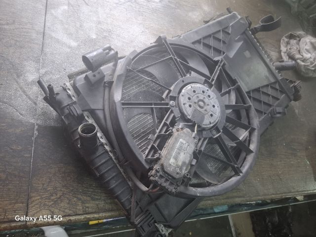 bontott FORD FOCUS II Hűtő Ventilátor(ok), Radiátor(ok) Szett