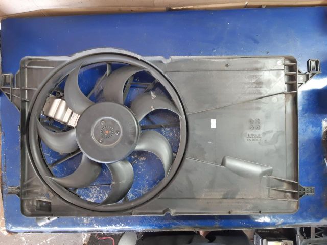 bontott FORD FOCUS II Hűtőventilátor