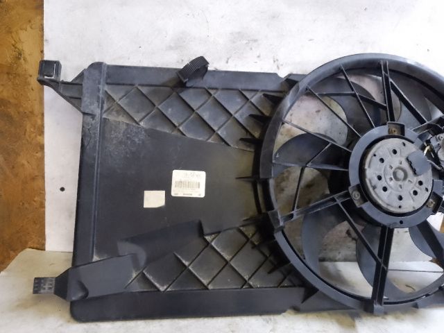 bontott FORD FOCUS II Hűtőventilátor