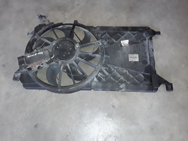 bontott FORD FOCUS II Hűtőventilátor