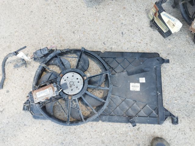 bontott FORD FOCUS II Hűtőventilátor
