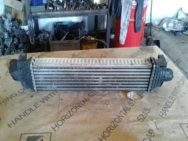 bontott FORD FOCUS II Intercooler