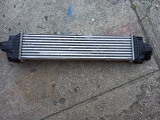 bontott FORD FOCUS II Intercooler