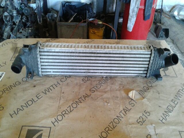 bontott FORD FOCUS II Intercooler