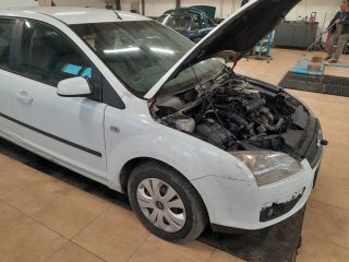 bontott FORD FOCUS II Jobb első Csonkállvány Kerékaggyal