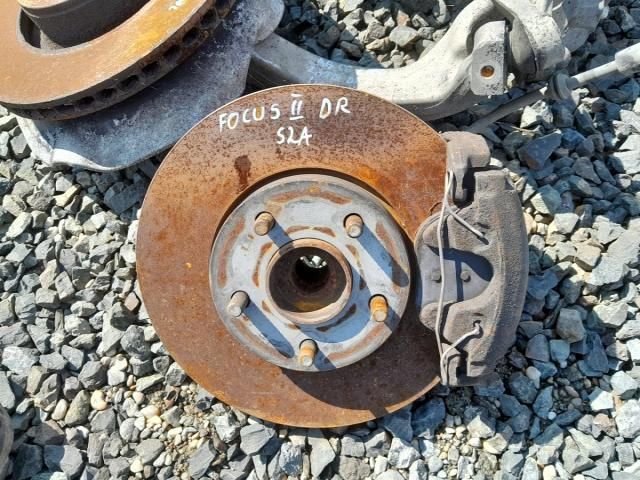 bontott FORD FOCUS II Jobb első Csonkállvány