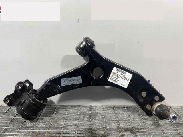 bontott FORD FOCUS II Jobb első Lengőkar