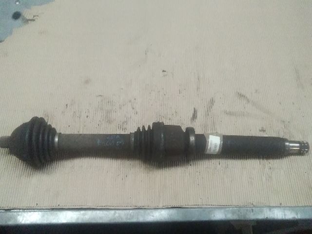 bontott FORD FOCUS II Jobb Féltengely