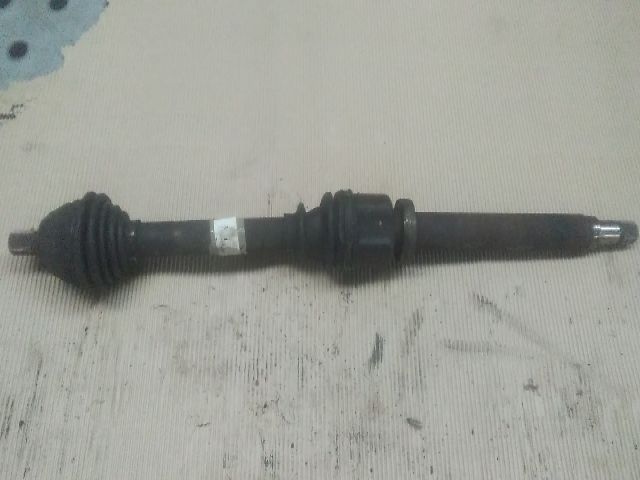 bontott FORD FOCUS II Jobb Féltengely