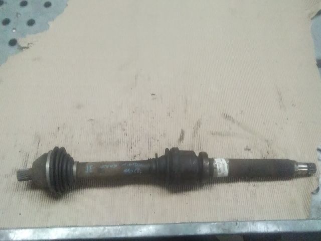 bontott FORD FOCUS II Jobb Féltengely