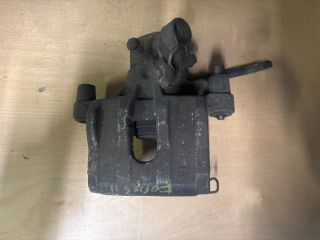 bontott FORD FOCUS II Jobb hátsó Féknyereg Munkahengerrel