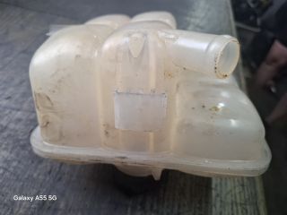 bontott FORD FOCUS II Kiegyenlítő Tartály