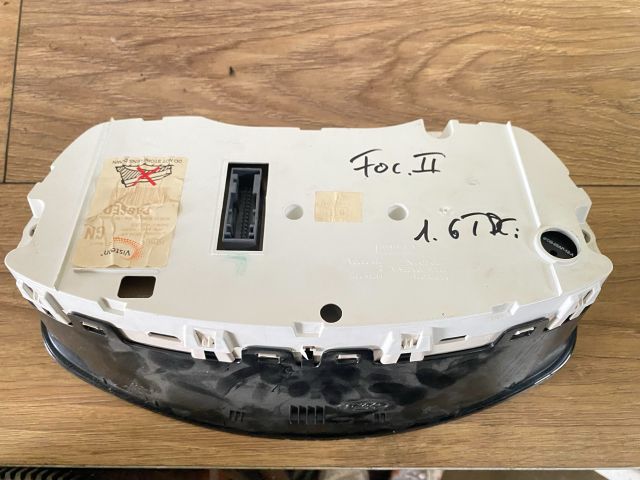 bontott FORD FOCUS II Kilométeróra