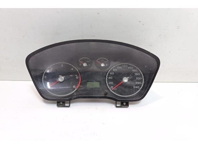 bontott FORD FOCUS II Kilométeróra