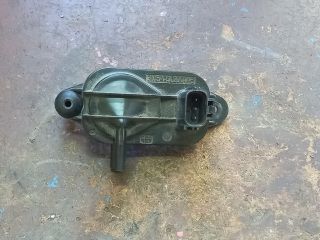 bontott FORD FOCUS II Kipufogó Nyomásérzékelő